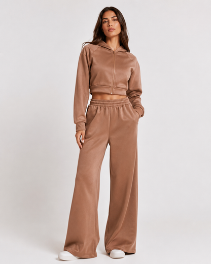 Conjunto Frisado Campera Hazel y Jogger Wide Leg